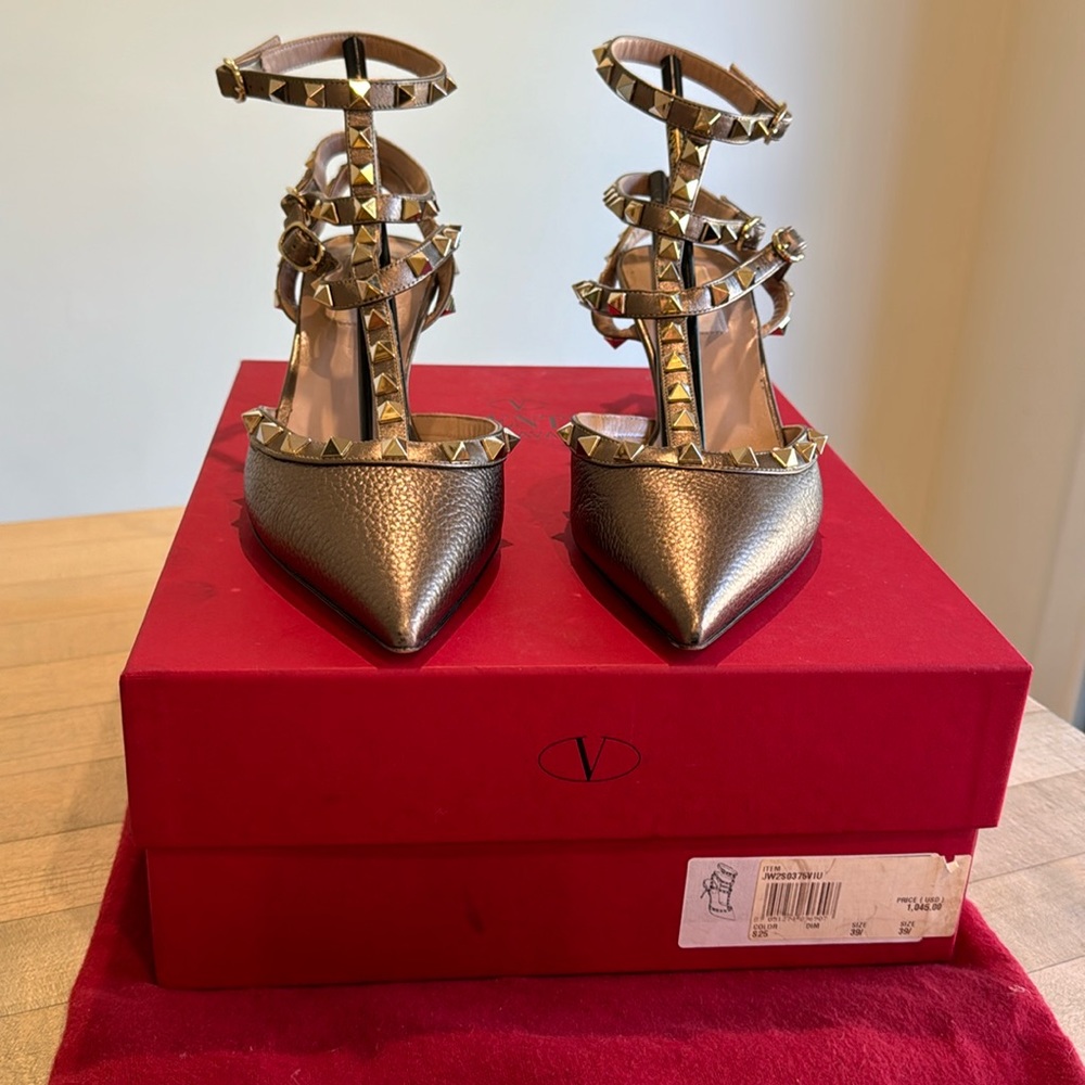 Valentino Garavani Bronze with Gold Rockstud Caged Heels 65mm original owner 9.5
